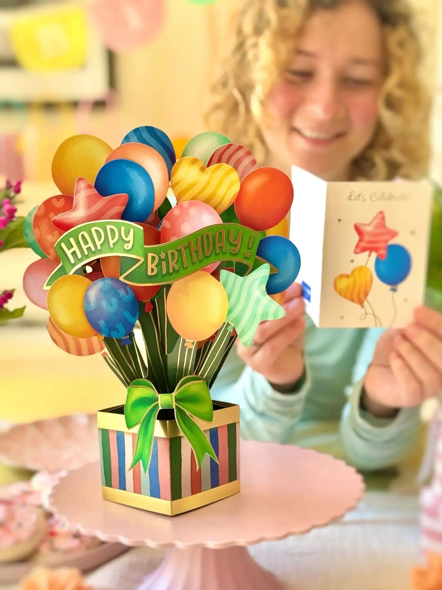 Classic Birthday Balloons Freshcut Paper