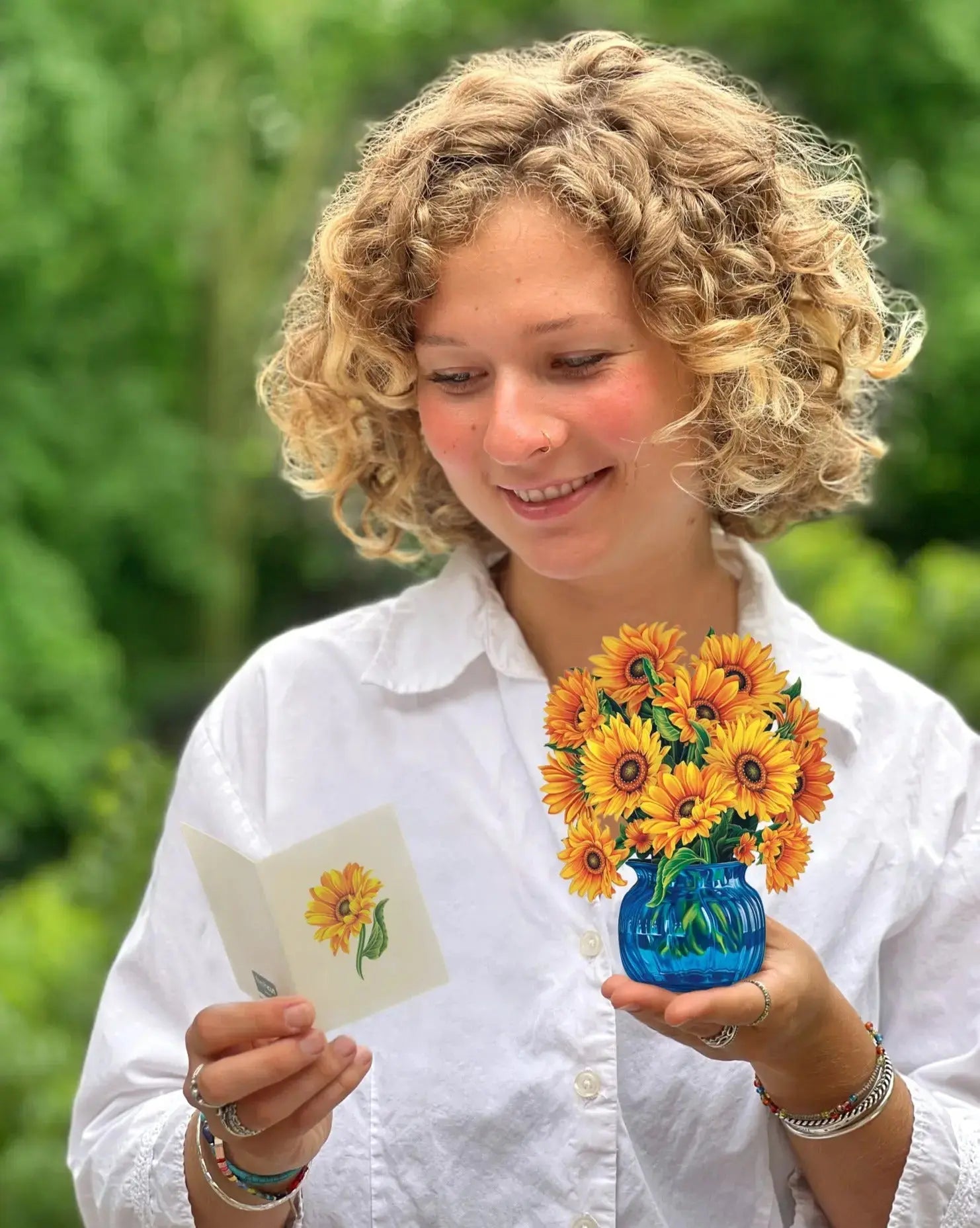 Mini Sunflower bouquet and notecard