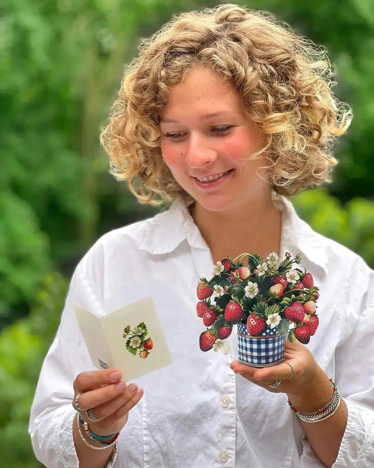 Mini Strawberry Blossom Pop-Up Card - FreshCut Paper