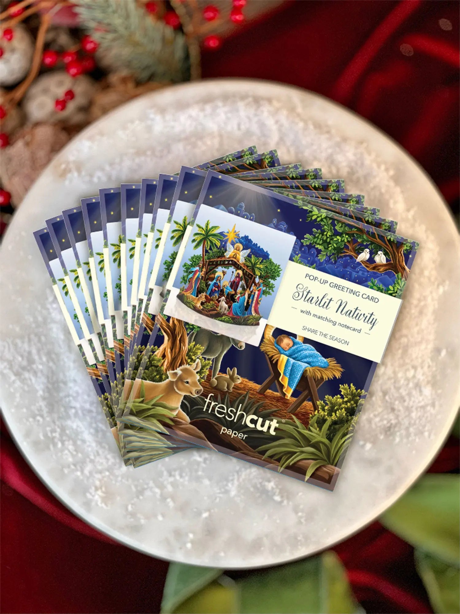 Festive Dog & Cat Holiday Cards - 24 Blank Greeting Cards With Envelopes For Christmas & Winter Celebrations