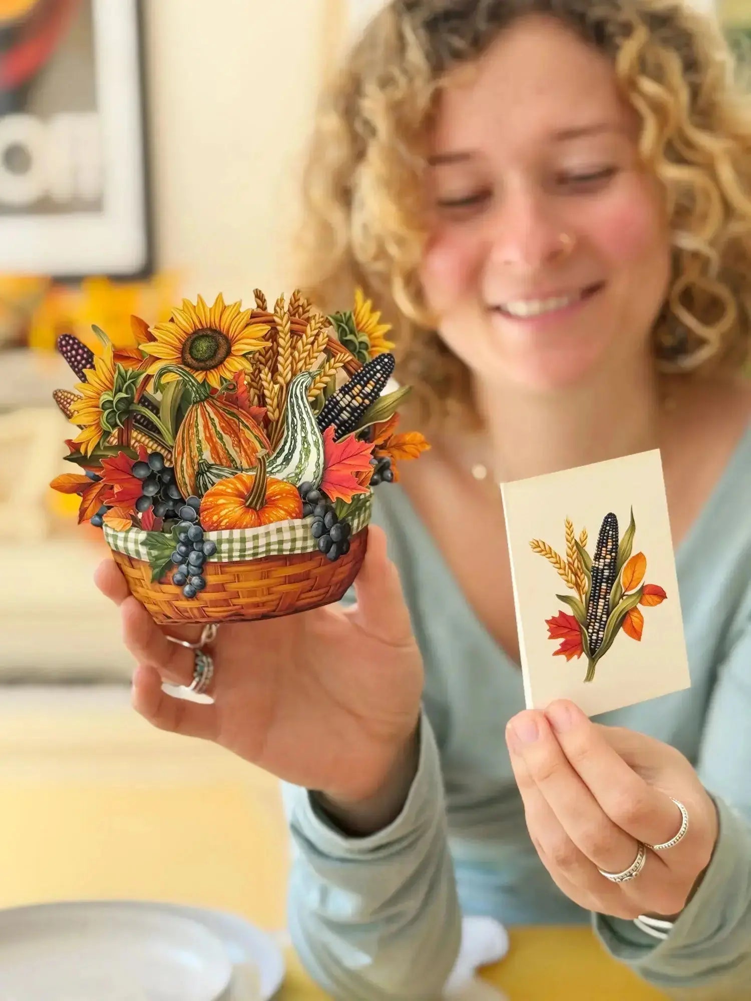 Mini Golden Harvest FreshCut Paper