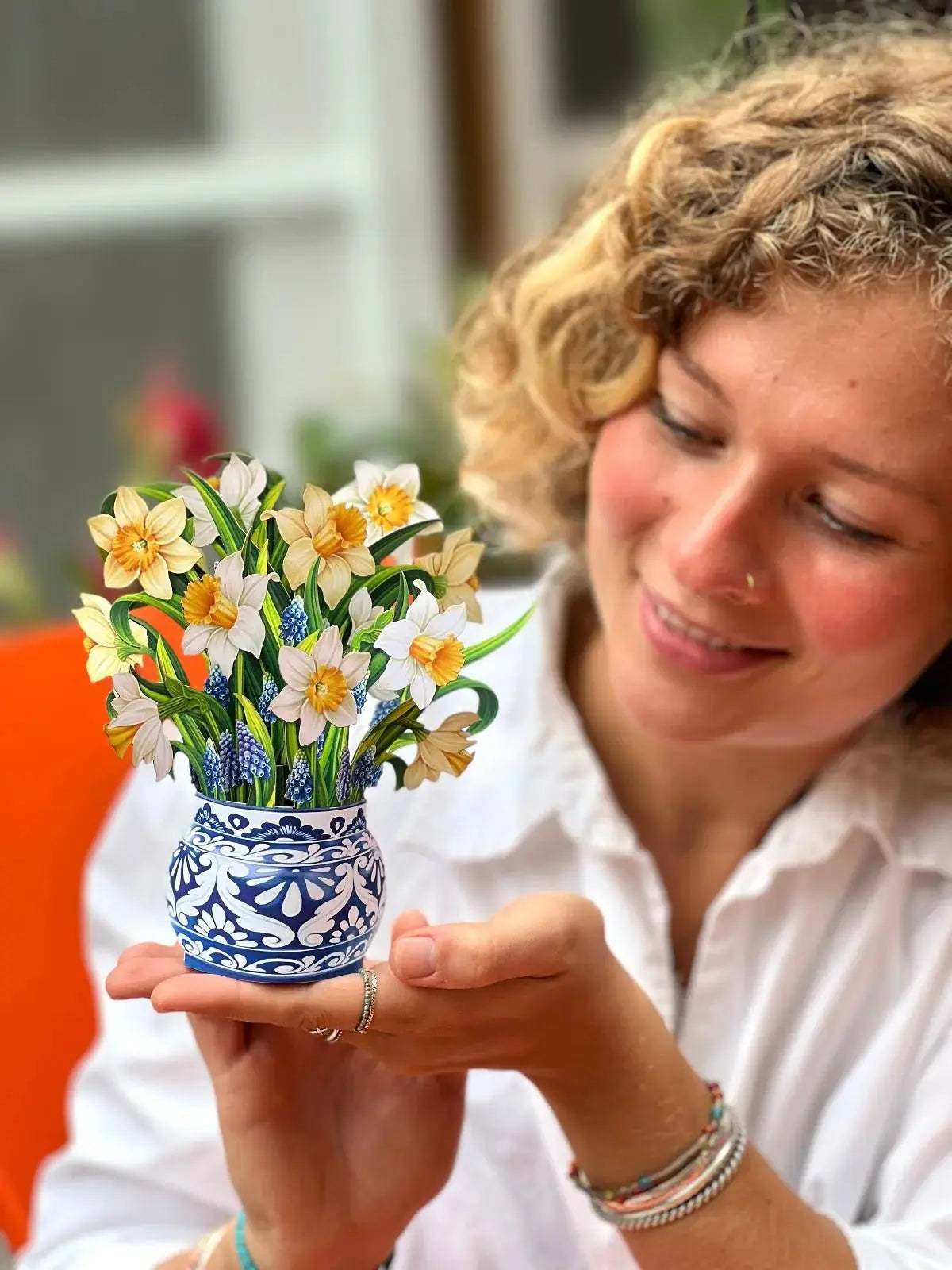 Mini English Daffodil - FreshCut Paper