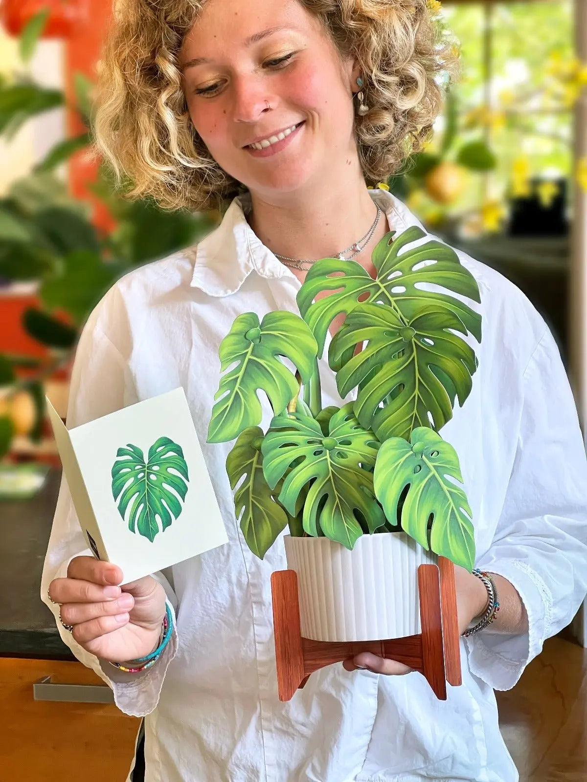 paper monstera plant Monstera Plant Pop-Up Card